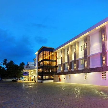 Hotel Apsara Shoranur ภายนอก รูปภาพ