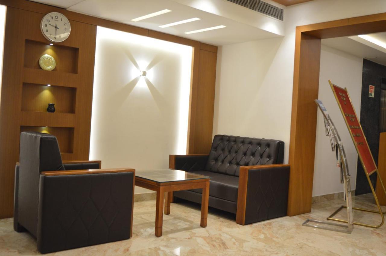 Hotel Apsara Shoranur ภายนอก รูปภาพ