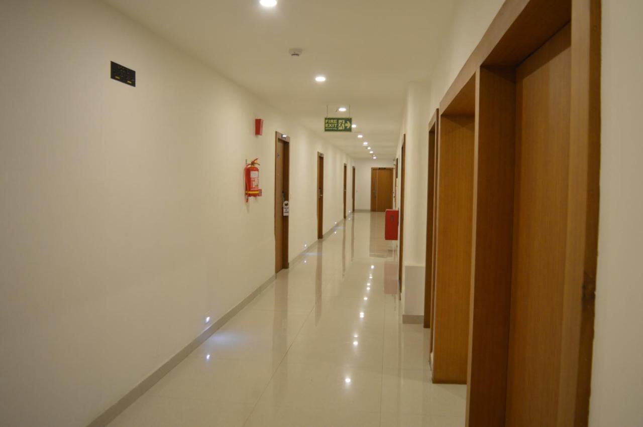 Hotel Apsara Shoranur ภายนอก รูปภาพ